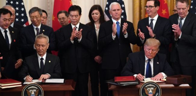 چین به خرید ۵۲ میلیارد دلار انرژی از آمریکا متعهد شد