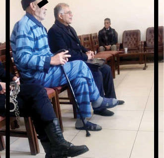 اشکهای پدر 80 ساله وقتی پسر درخواست اعدامش را کرد اشکهای پدر ۸۰ ساله وقتی پسر درخواست اعدامش را کرد