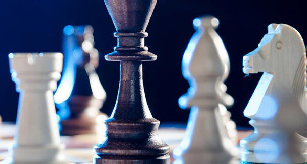 جذب مربی خارجی برای تیم ملی بانوان در برنامه فدراسیون شطرنج