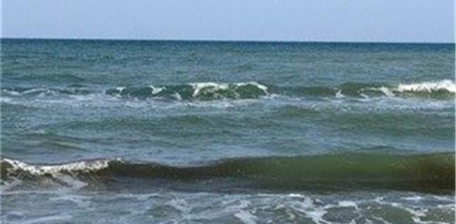 ممنوعیت شنا در سواحل رشت تا اطلاع ثانوی