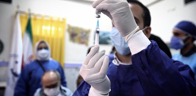 زمان آغاز ثبت‌ نام افراد ۸۰ سال به بالا برای واکسن کرونا مشخص شد