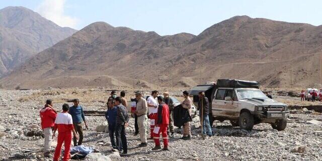 جان باختن۶ کارمند اداره برق در سیل کرمان