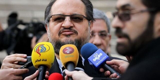 به لطف زحمات کارگران ایرانی، در کشور، کمبود محصول نداریم