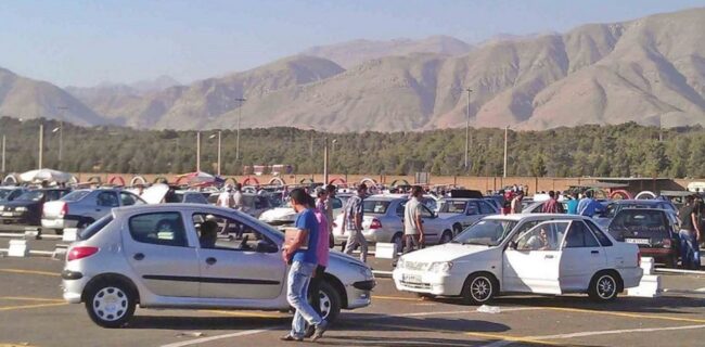 نوسانات ادامه‌دار قیمت خودرو در بازار(۲۵ خرداد ۱۴۰۰)