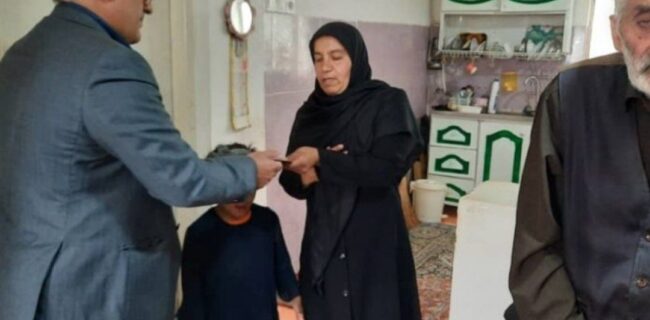 دلجوئی و تفقد مدیر مخابرات منطقه گیلان از خانواده مرحوم همایون هاشم زاده دلجوئی و تفقد مدیر مخابرات منطقه گیلان از خانواده مرحوم همایون هاشم زاده
