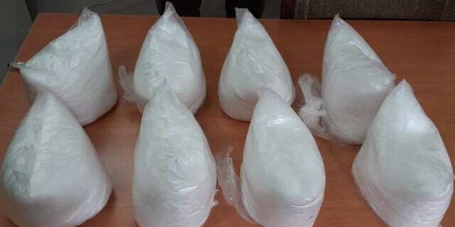 کشف ۸ کیلو ماده محرک شیشه در محور سراوان رشت