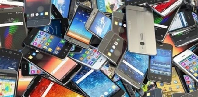 رجیستری کاملا غیرحضوری تلفنهای همراه تا ۱۰ روز آینده رجیستری کاملا غیرحضوری تلفنهای همراه تا ۱۰ روز آینده