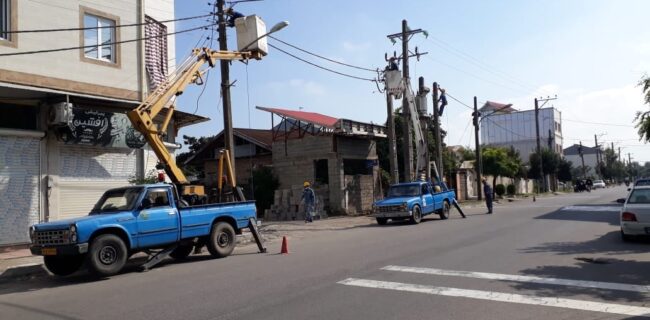 تبدیل شبکه سیمی به کابل خودنگهدار با اعتباری معادل ۱۵۰۰ میلیون ریال در بخش سنگر شهرستان رشت