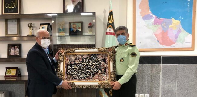 تجلیل مدیرعامل سازمان منطقه آزاد انزلی از فرمانده انتظامی گیلان