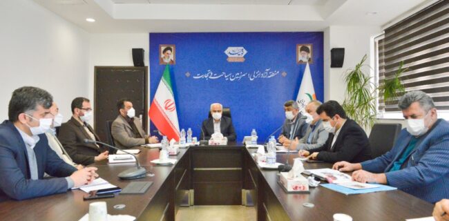 همراهی جامعه بازار و مجتمع های تجاری،اطلاع رسانی، بازدید مستمر و تأمین ماسک و لوازم ضدعفونی راهکار مقابله با موج ششم کرونا همراهی جامعه بازار و مجتمع های تجاری،اطلاع رسانی، بازدید مستمر و تأمین ماسک و لوازم ضدعفونی راهکار مقابله با موج ششم کرونا