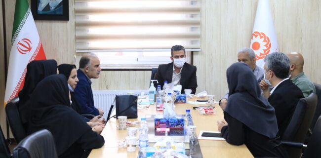 نشست سرپرست بهزیستی گیلان با اعضای کانون ناشنوایان
