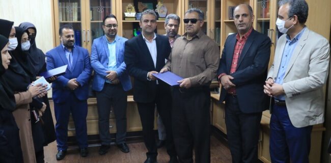 تقدیر مدیرکل بهزیستی گیلان از همکاران نابینا و کمی بینای بهزیستی استان تقدیر مدیرکل بهزیستی گیلان از همکاران نابینا و کمی بینای بهزیستی استان