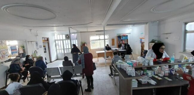 رشت | پایگاه جهادی ارائه خدمات سلامت محور در شهرستان رشت برپا شد