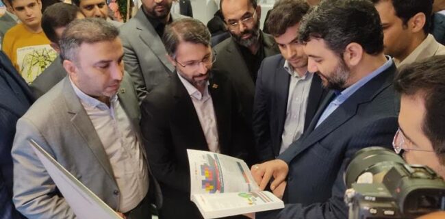 رونمایی از یکصد طرح سرمایه گذاری منطقه آزاد انزلی (کیمیا) در دومین نمایشگاه مناطق آزاد و ویژه اقتصادی کشور در مشهد مقدس