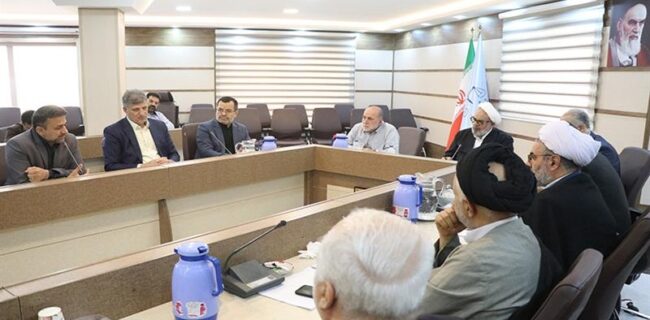 برگزاری نشست تعاملی مجمع نمایندگان استان گیلان با حجت الاسلام و المسلمین اسماعیل صادقی نیارکی رییس کل دادگستری استان گیلان برگزاری نشست تعاملی مجمع نمایندگان استان گیلان با حجت الاسلام و المسلمین اسماعیل صادقی نیارکی رییس کل دادگستری استان گیلان