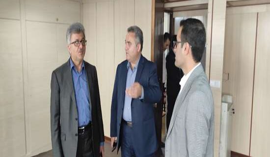 دیدار صمیمانه رئیس دانشگاه علوم پزشکی گیلان با کادر پرتلاش اورژانس ۱۱۵