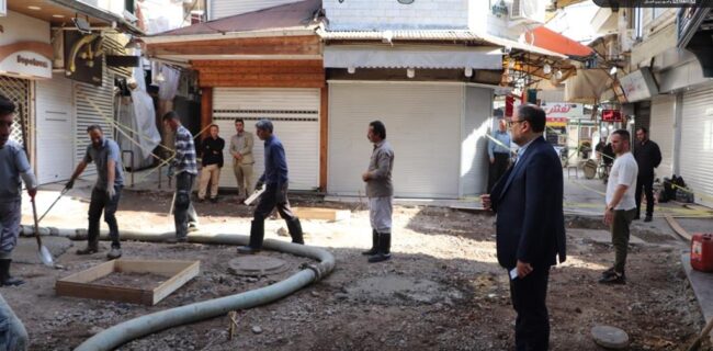 عملیات عمرانی اصلاح کف پوش بازار بزرگ رشت با دستور شهردار آغاز شد