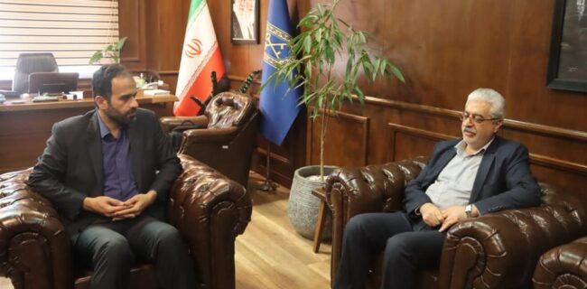 دیدار مدیر شرکت ملی پخش فرآورده های نفتی گیلان با شهردار رشت دیدار مدیر شرکت ملی پخش فرآورده های نفتی گیلان با شهردار رشت