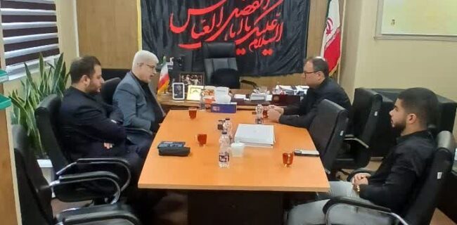 دیدار محمد حسن عاقل منش عضو شورای شهر رشت با شهردار منطقه دو رشت