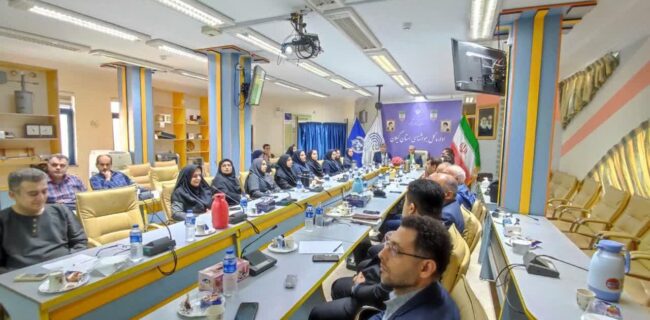 تجلیل از ۲۷ کارشناس فعال اداره کل هواشناسی گیلان و سازمان جهاد کشاورزی در حوزه سامانه تهک
