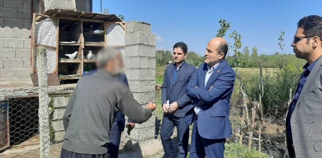 بازدید مدیرکل بهزیستی گیلان از منزل مددجو در منطقه سنگر