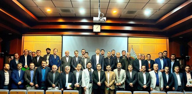 در ۱۸ ماه گذشته رکورد جایگزینی شبکه های فرسوده با کابل خودنگهدار شکسته شد