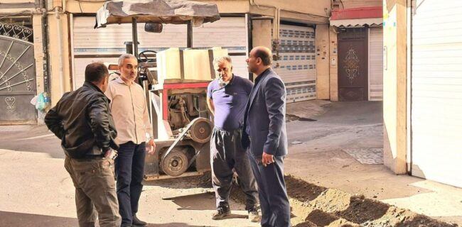 آغاز عملیات برگردان شبکه مسی به فیبرنوری در خیابان سعدی رشت