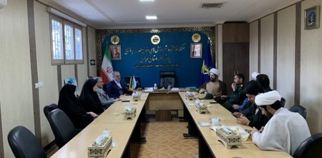 نشست مشترک اعضای شورای سیاستگذاری پنجمین دوره رخداد رسانه‌ای سردار تا سردار با معاون هماهنگ کننده س.پاه ثارالله در کرمان