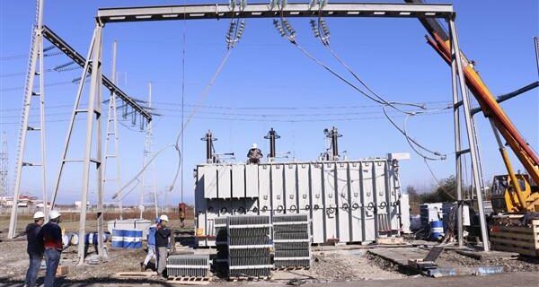 اولین ترانس 250 مگاولتآمپر صنعت برق گیلان به بهرهبرداری میرسد اولین ترانس ۲۵۰ مگاولتآمپر صنعت برق گیلان به بهرهبرداری میرسد