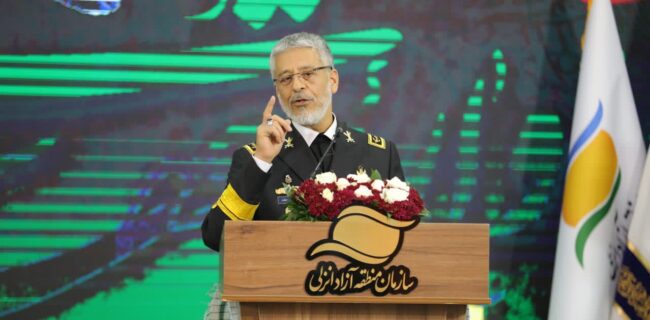 انقلاب اسلامی هیمنه پوشالی آمریكا را در هم شكست انقلاب اسلامی هیمنه پوشالی آمریکا را در هم شکست